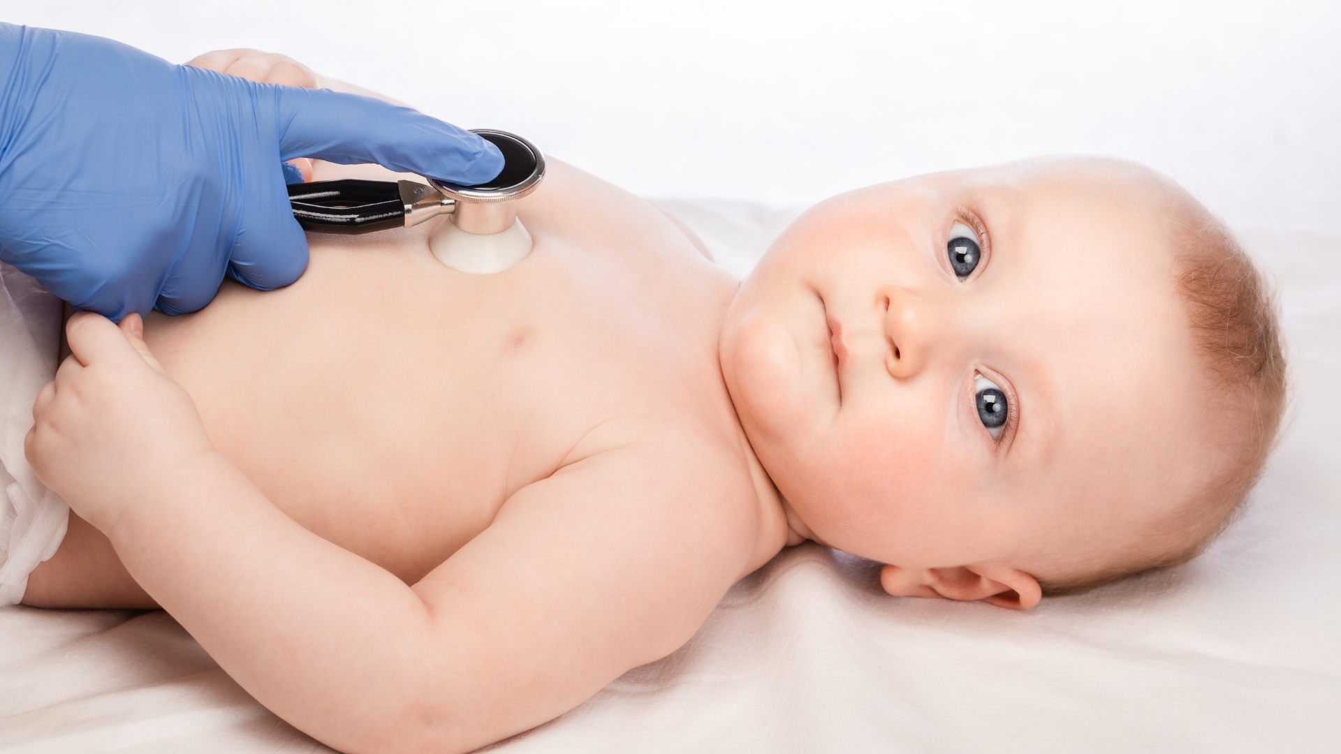 tre-4-thang-tuoi-co-tiem-phong-lao-duoc-khong 3.jpg