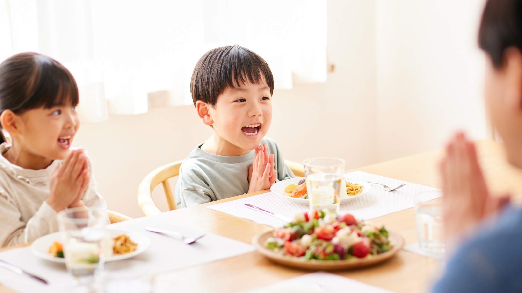 Nên ưu tiên sự cân bằng và đa dạng trong khẩu phần cho trẻ
