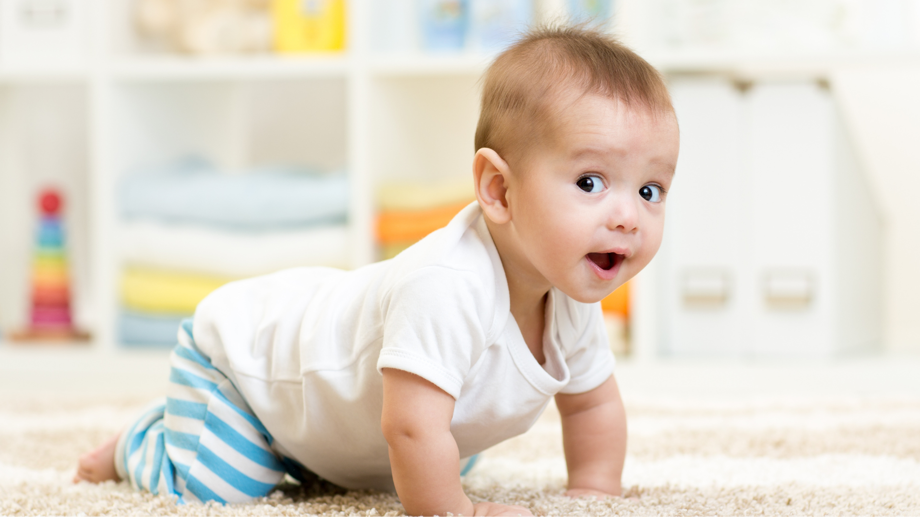 Trẻ mấy tháng biết ngồi? Những lưu ý khi trẻ tập ngồi 2
