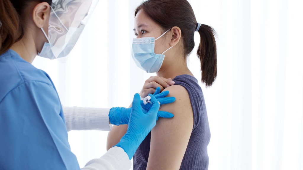 Trẻ sơ sinh bị giời leo có sao không? Dấu hiệu nhận biết và cách xử lý 4