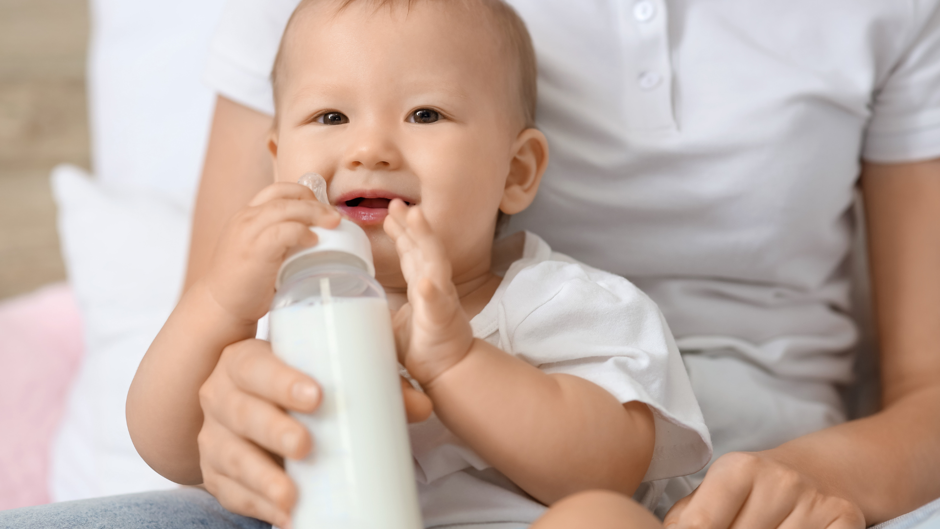 Sữa tươi chứa&nbsp;protein, canxi và vitamin D, hỗ trợ phát triển xương và cơ