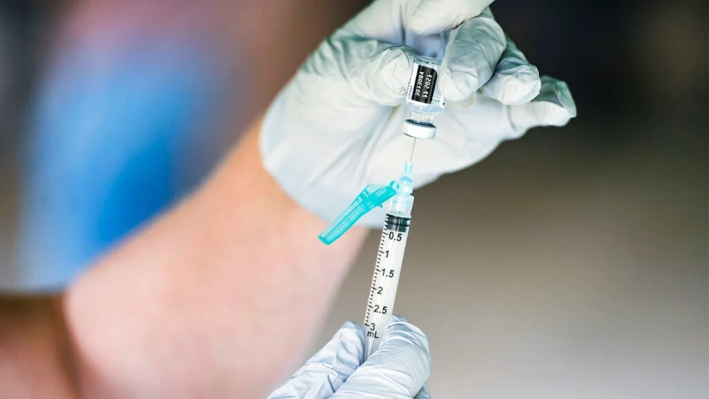 tre-uong-thuoc-tay-giun-co-tiem-phong-duoc-khong 5.png