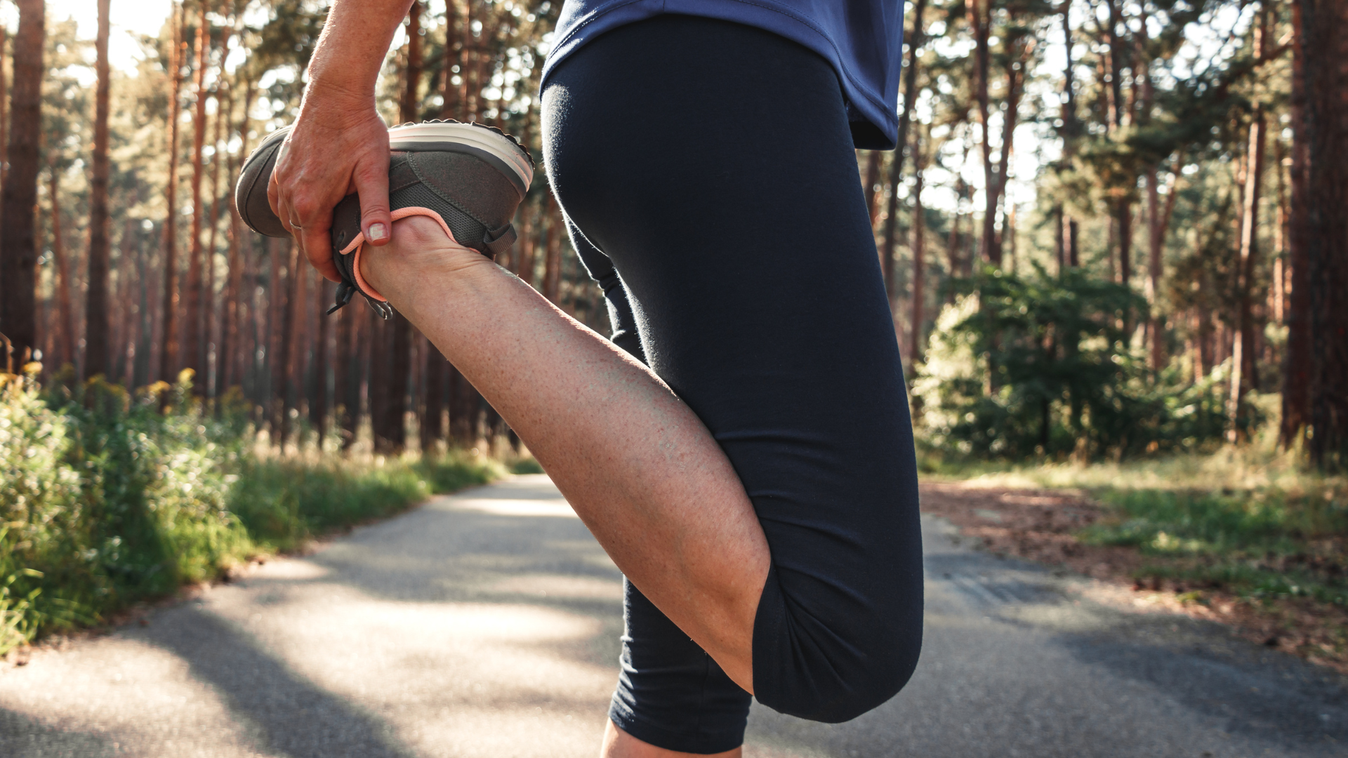 Không khởi động kỹ trước khi vận động làm tăng nguy cơ đứt dây chằng