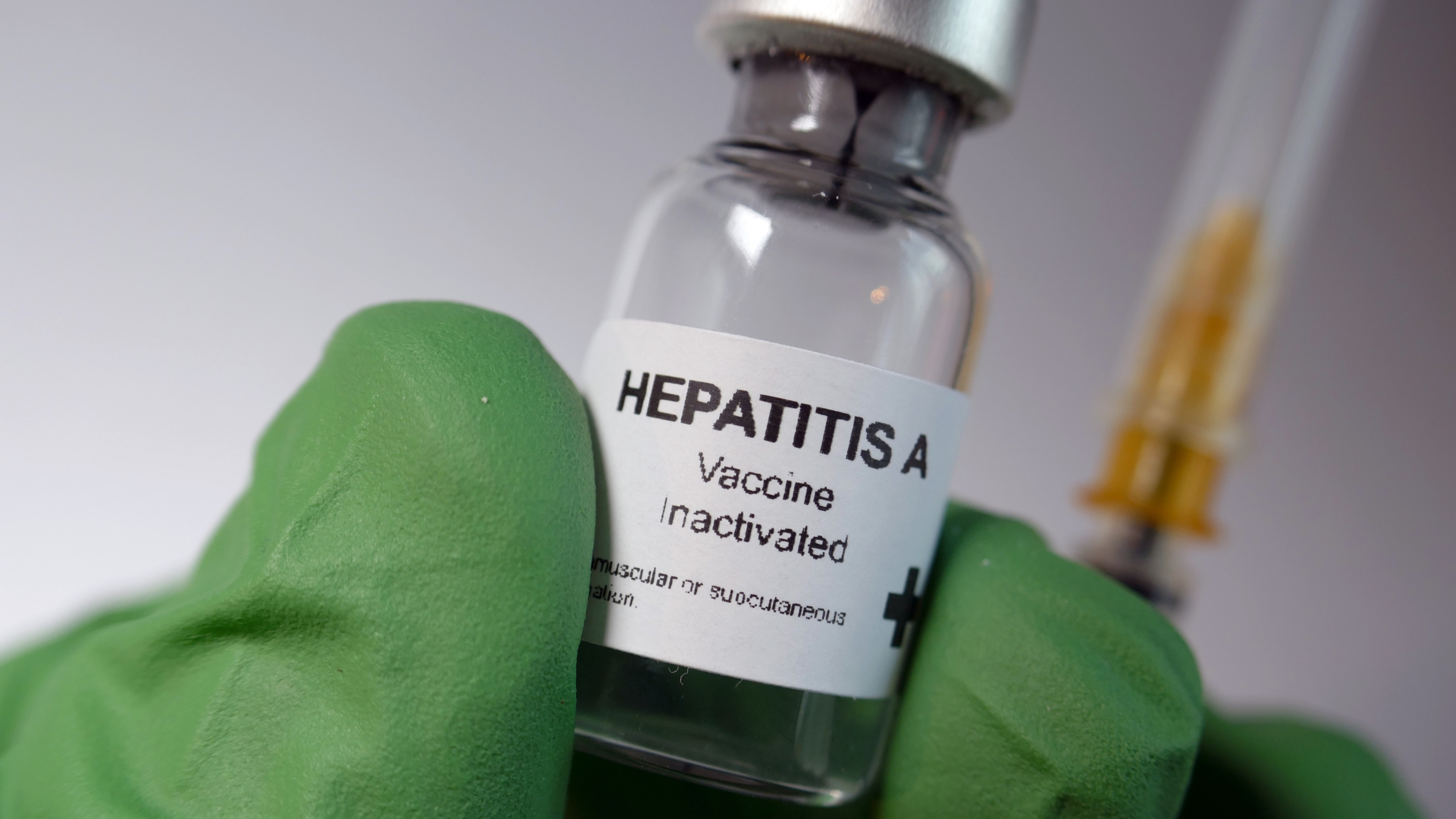 Người chưa được tiêm phòng là nhóm dễ bị lây nhiễm khi tiếp xúc với nguồn bệnh