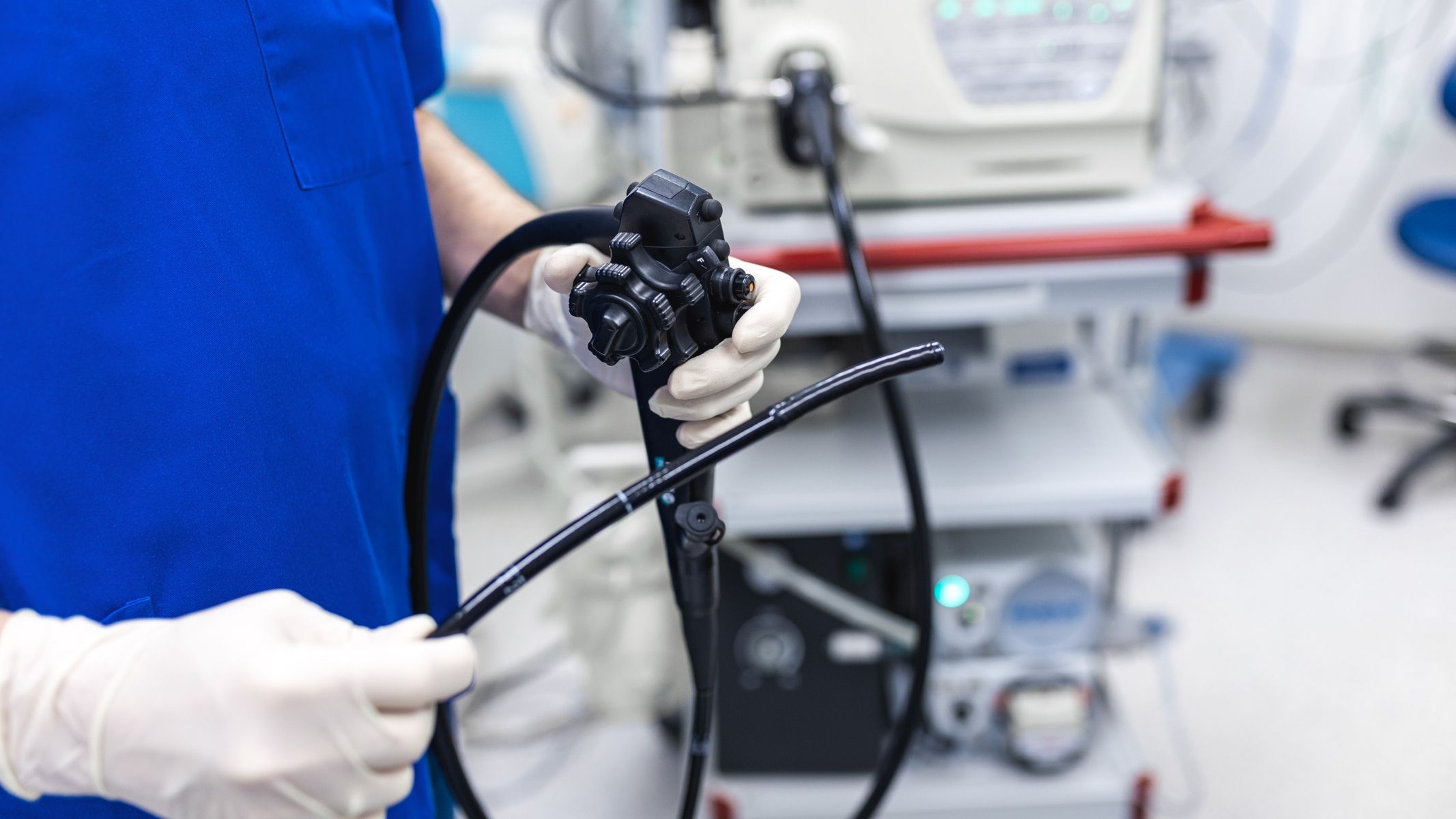 Nội soi dạ dày tá tràng giúp quan sát trực tiếp niêm mạc và tá tràng để phát hiện viêm loét