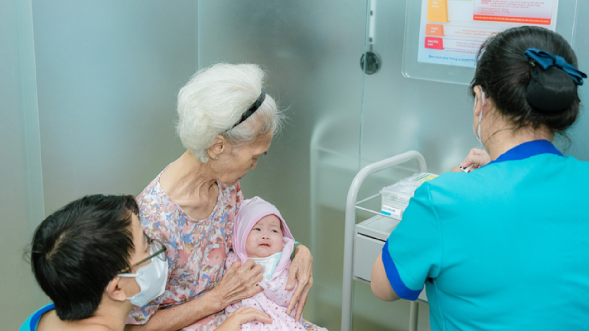 trung-tam-tiem-chung-hung-yen-uy-tin-o-dau-goi-y-dia-chi-cu-the-cho-ban (1).png