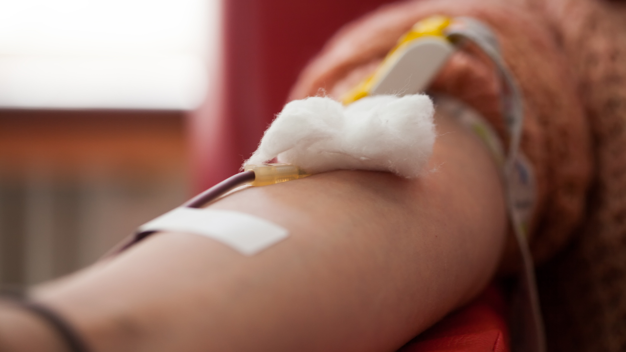 Truyền Albumin nhằm hỗ trợ ổn định tuần hoàn và cải thiện tình trạng dinh dưỡng, chuyển hóa của cơ thể