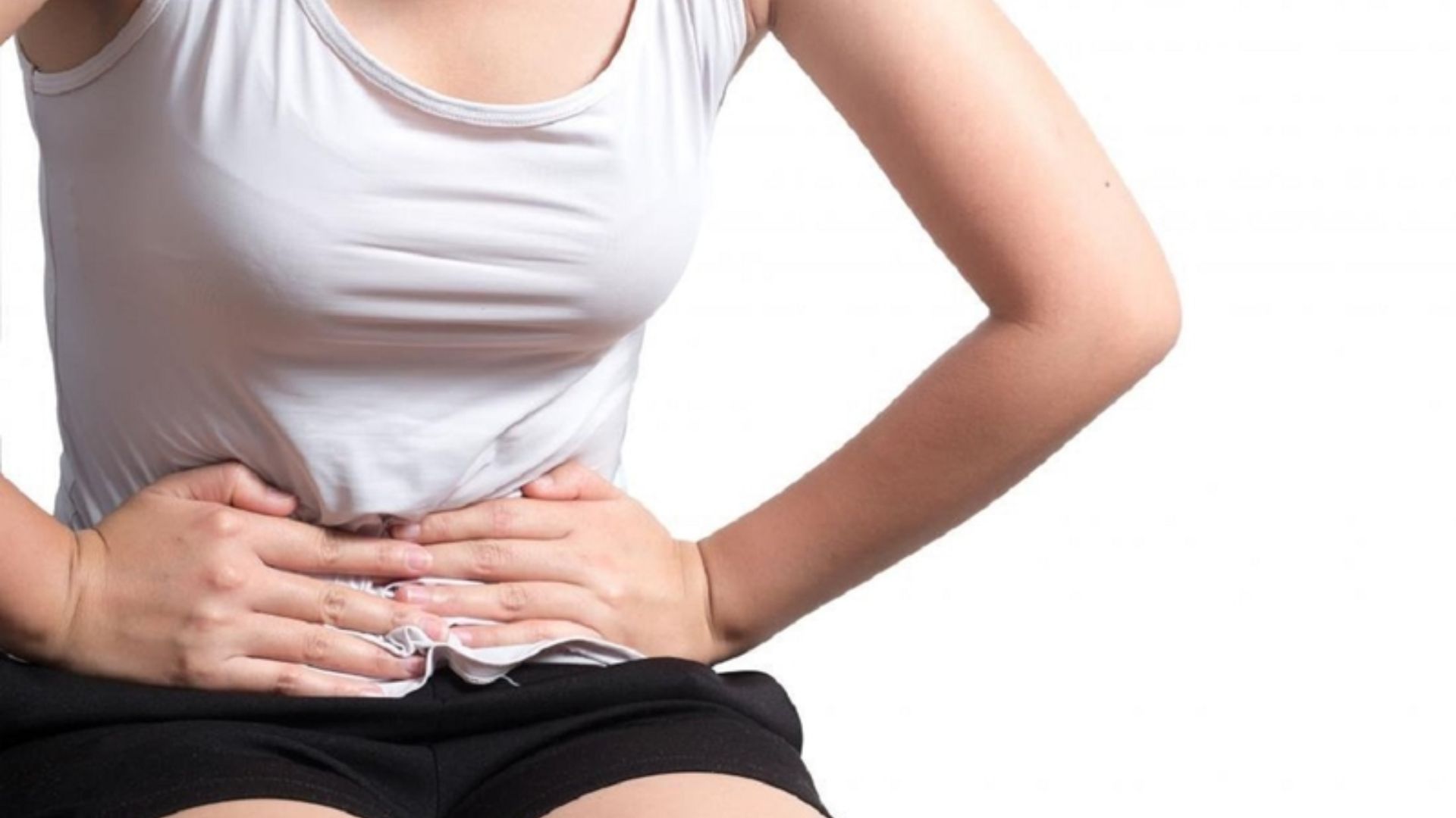 Đau bụng kinh dữ dội là một trong những dấu hiệu cảnh báo tình trạng tử cung lạnh