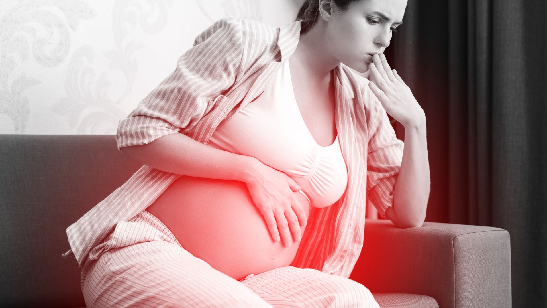 Tụ dịch màng nuôi không chỉ tác động đến sức khỏe của mẹ bầu mà còn tiềm ẩn nhiều nguy cơ với thai nhi