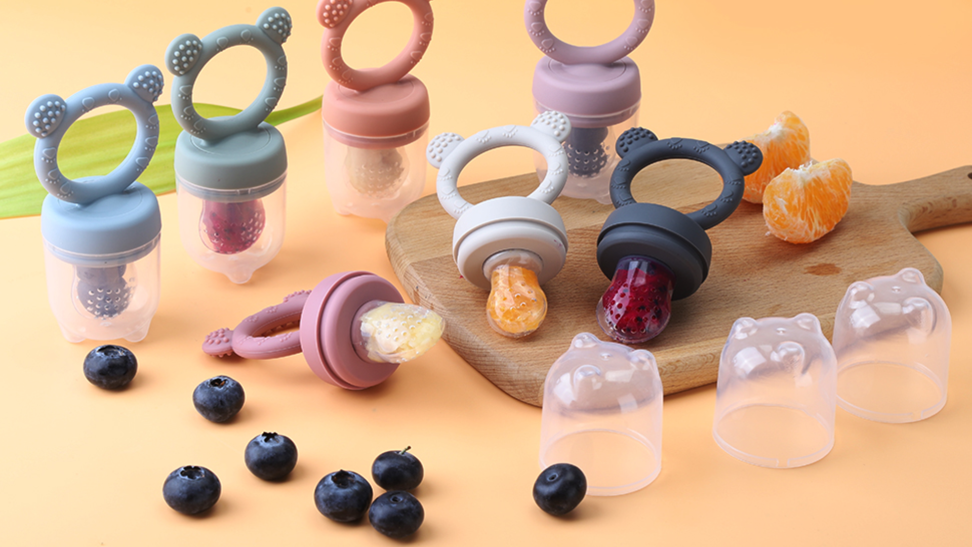 Túi nhai chỉ là công cụ hỗ trợ, bé vẫn cần tập ăn trực tiếp để phát triển kỹ năng nhai nuốt