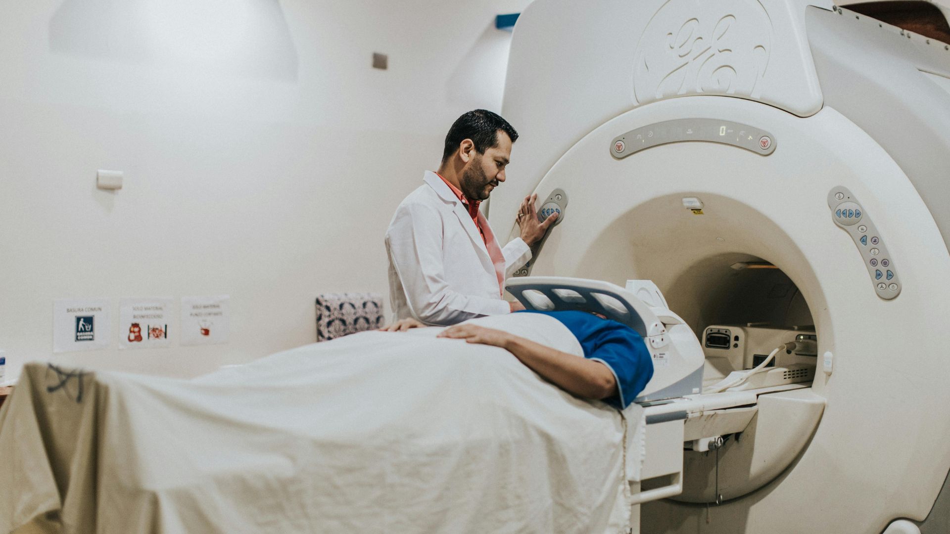 Chụp CT có thể được chỉ định trong chẩn đoán u mỡ sau gáy