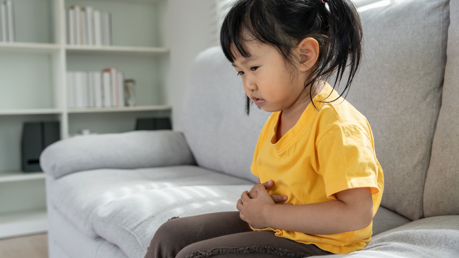 Ung thư dạ dày trẻ em: Nhận diện sớm và hướng điều trị an toàn 2
