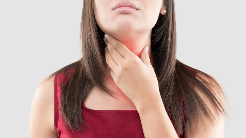 Khó nuốt và nghẹn khi ăn uống là triệu chứng phổ biến nhất ở thời kỳ tiến triển của ung thư thực quản