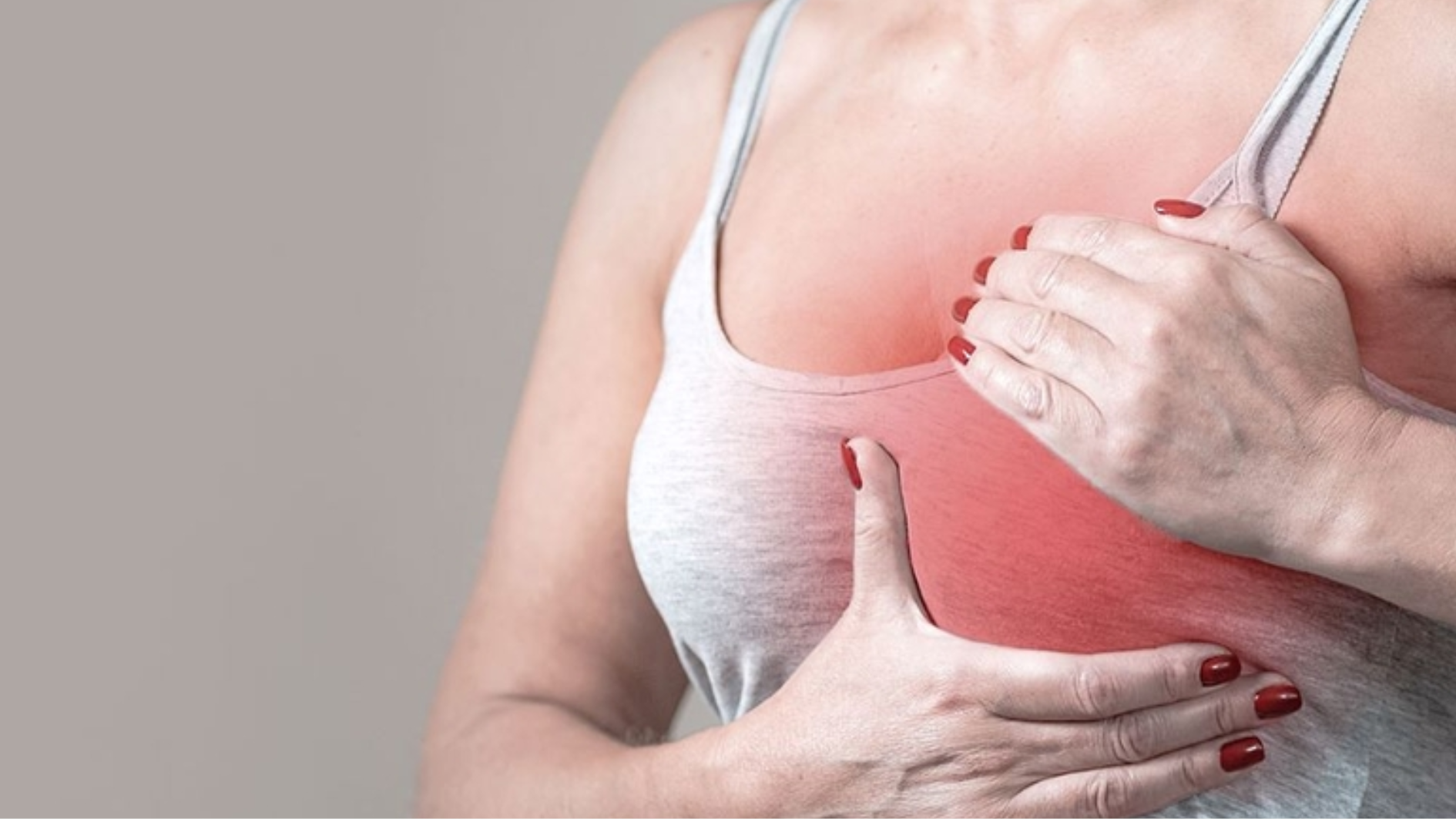 Khối u cứng, không đau ở vú/nách là dấu hiệu ung thư vú đang trong quá trình phát triển