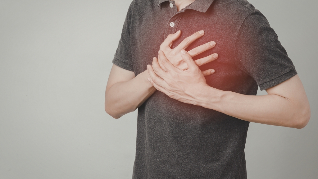 Nhận biết các dấu hiệu ung thư vú ở nam giới thường gặp