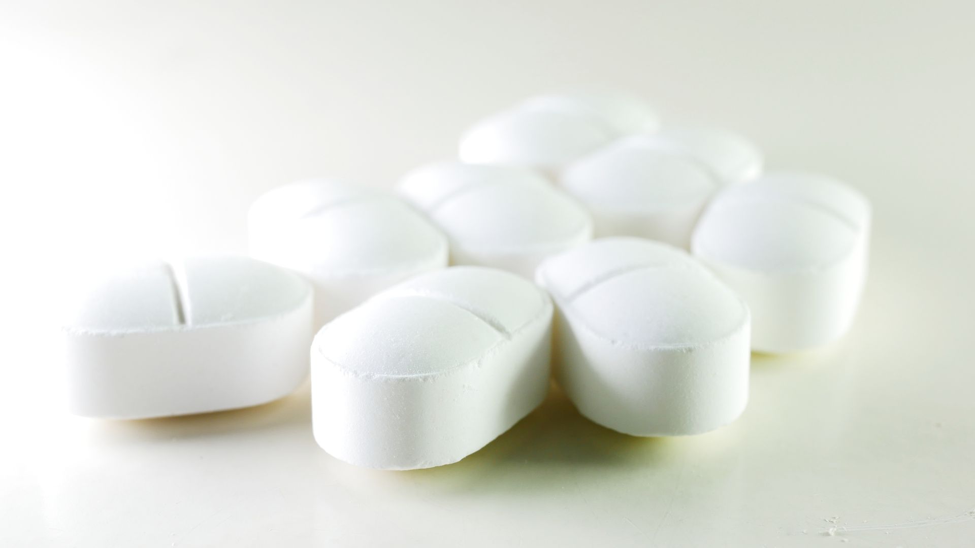 Thuốc giảm đau được sử dụng trong điều trị triệu chứng cho bệnh nhân ung thư xương