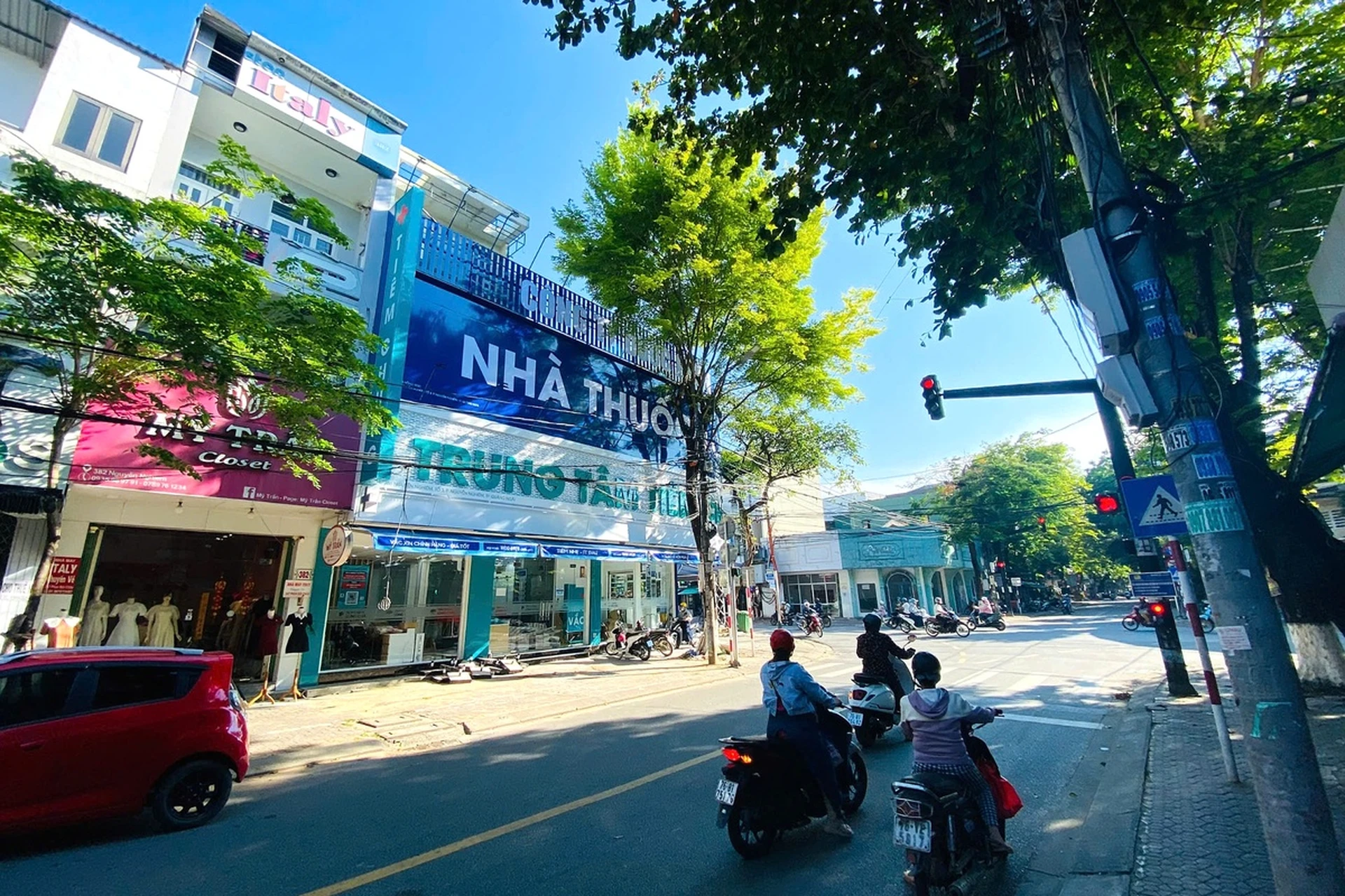 Hình ảnh trung tâm