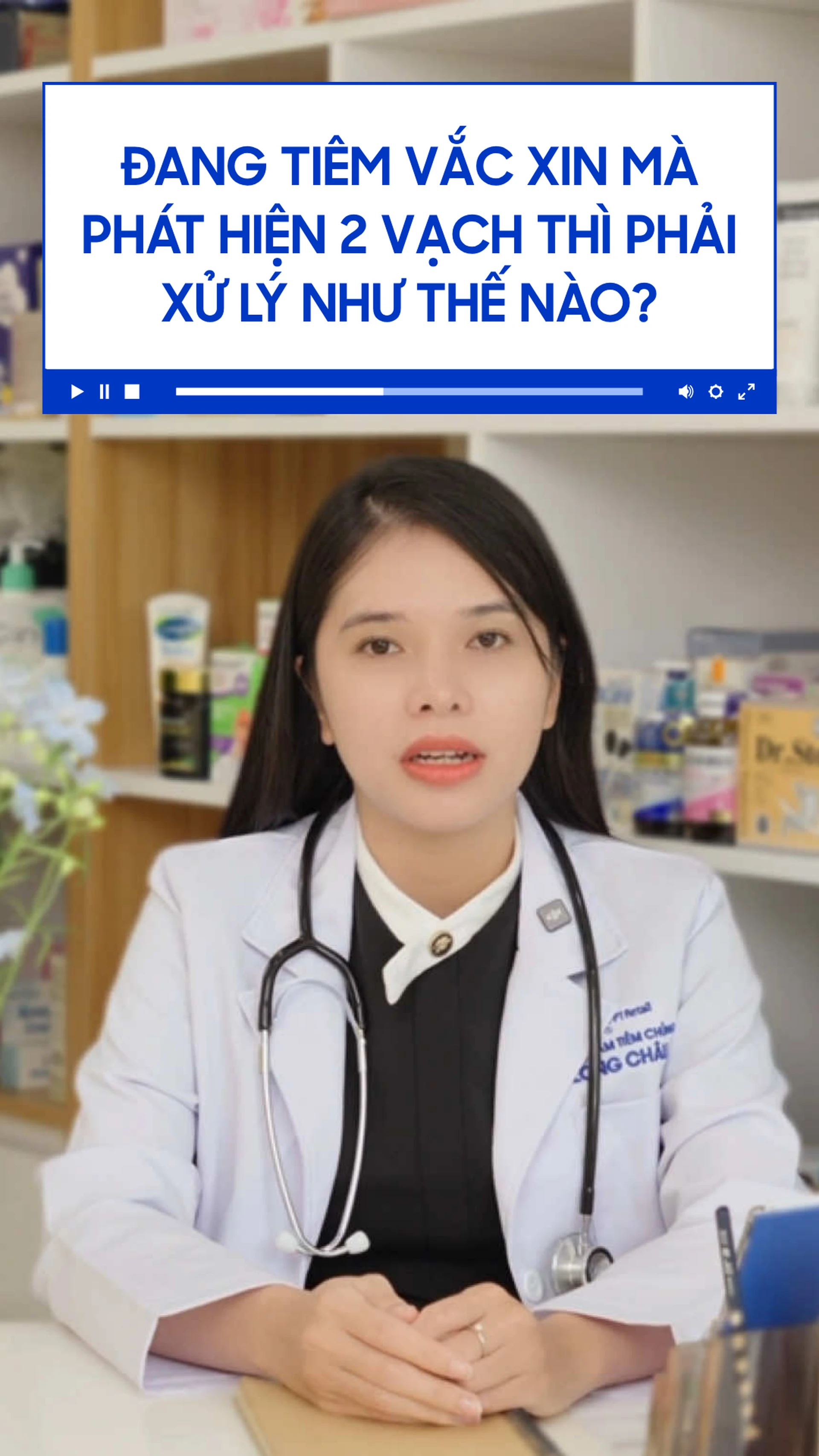 dang_tiem_vac_xin_ma_phat_hien_2_vach_thi_phai_xu_ly_nhu_the_nao_2ab69872e1
