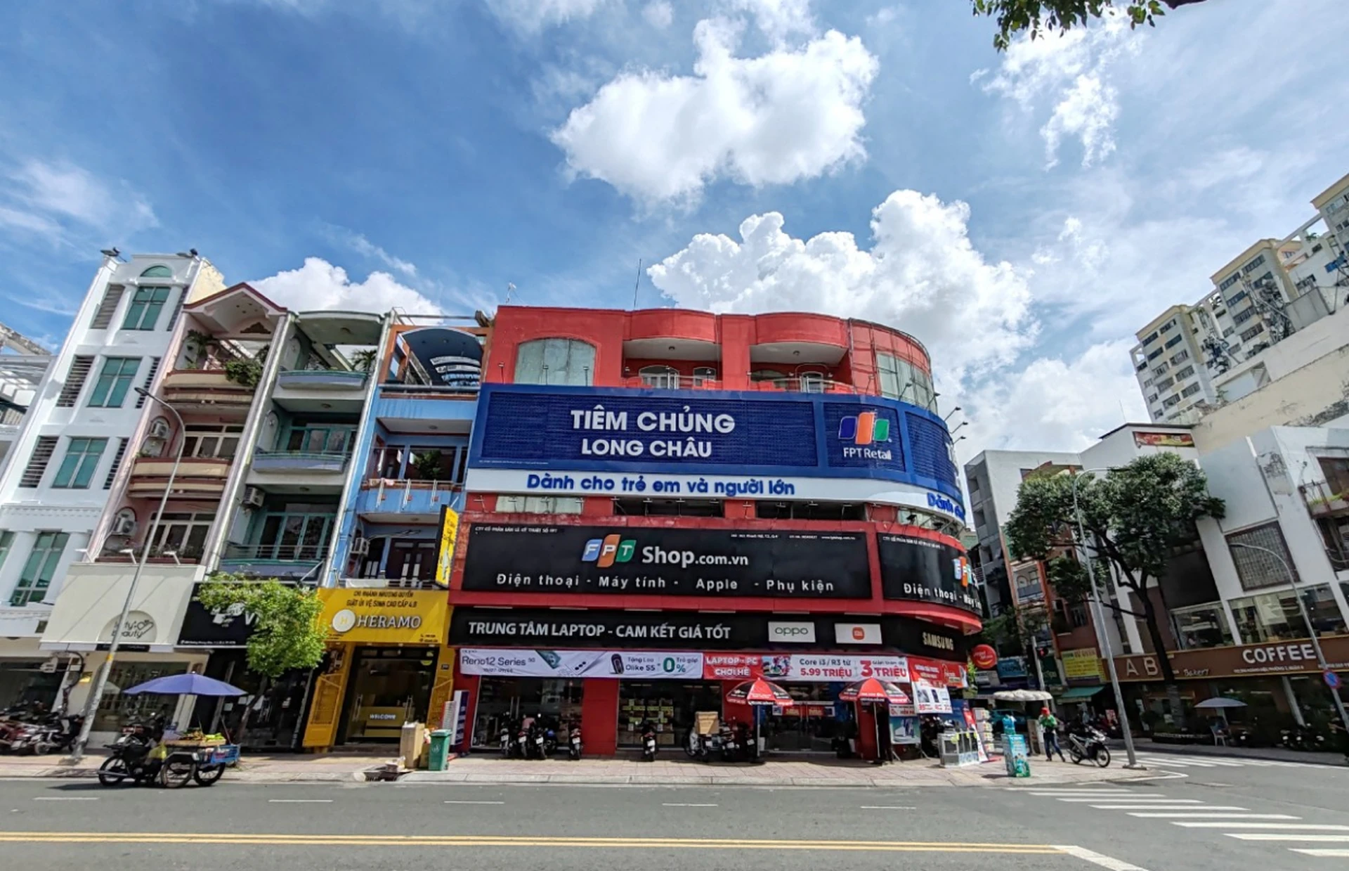 Hình ảnh trung tâm