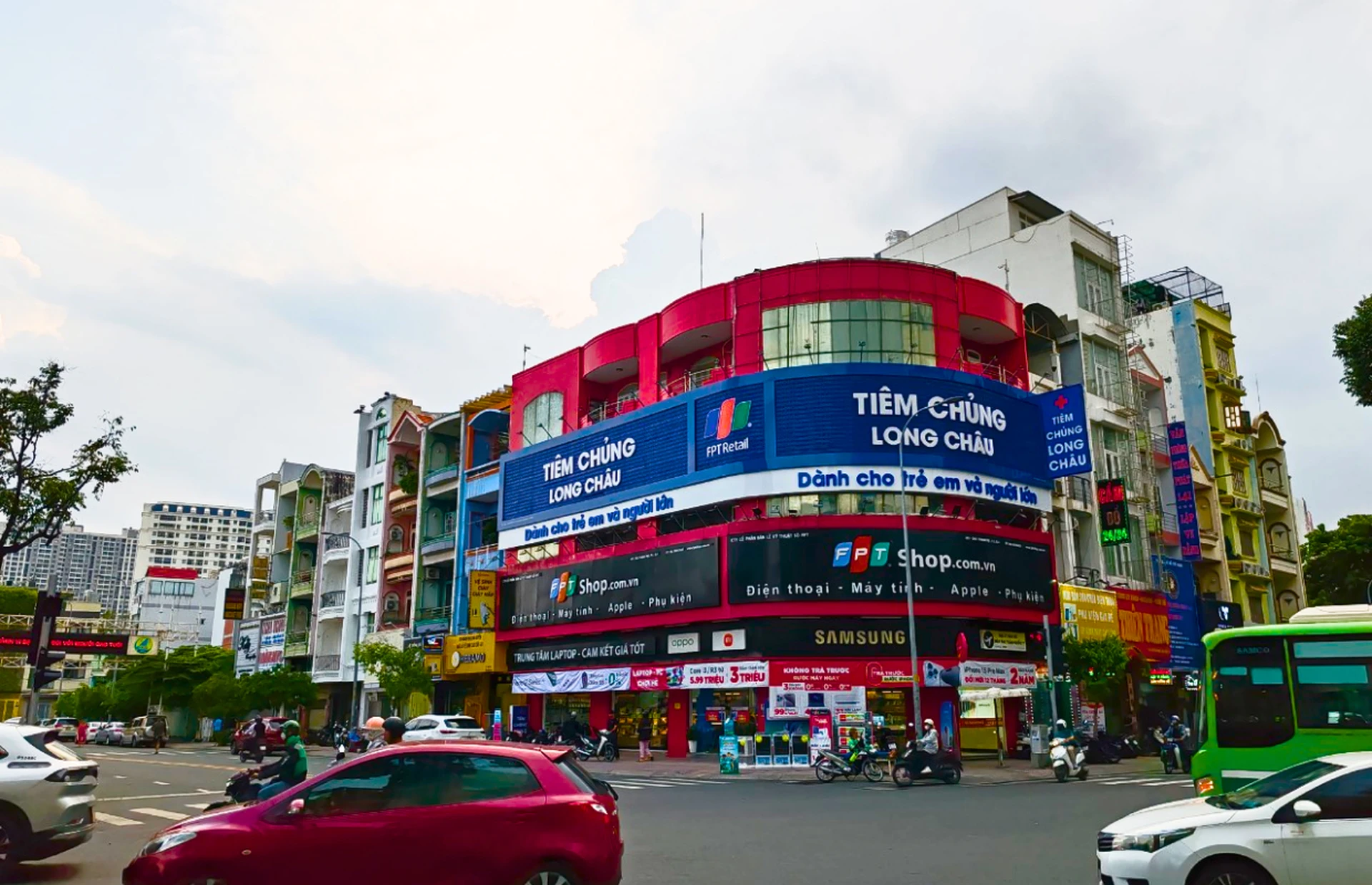 Hình ảnh trung tâm