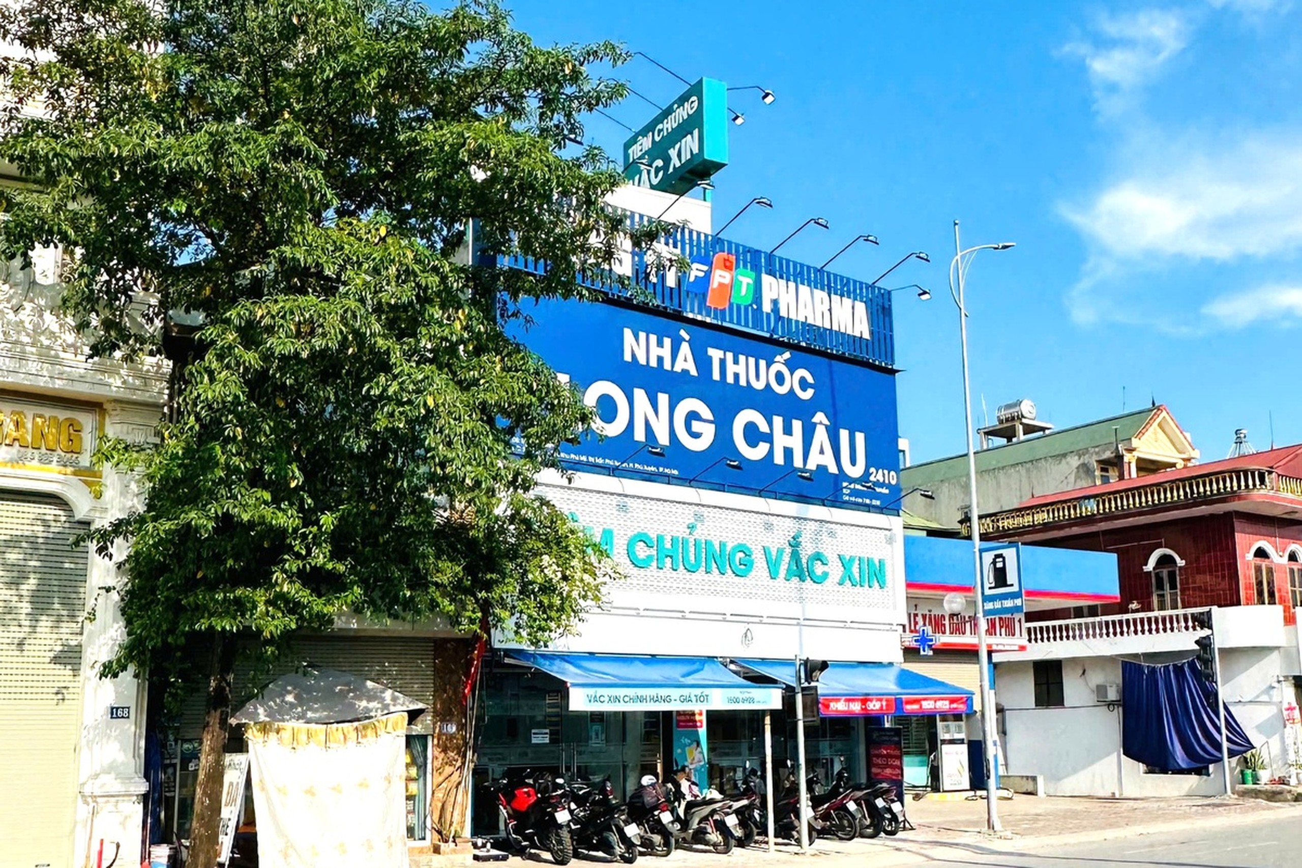 Trung tâm tiêm chủng