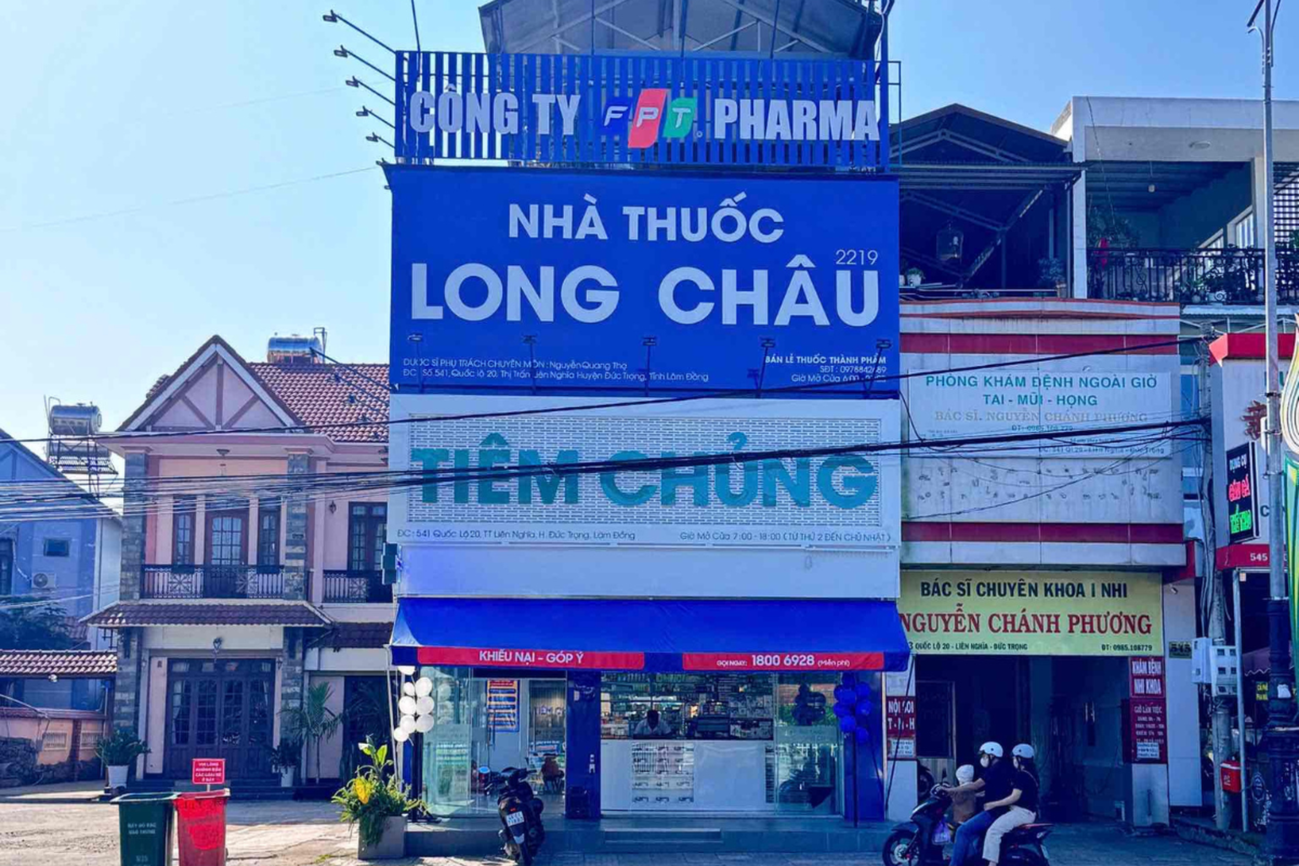Trung tâm tiêm chủng