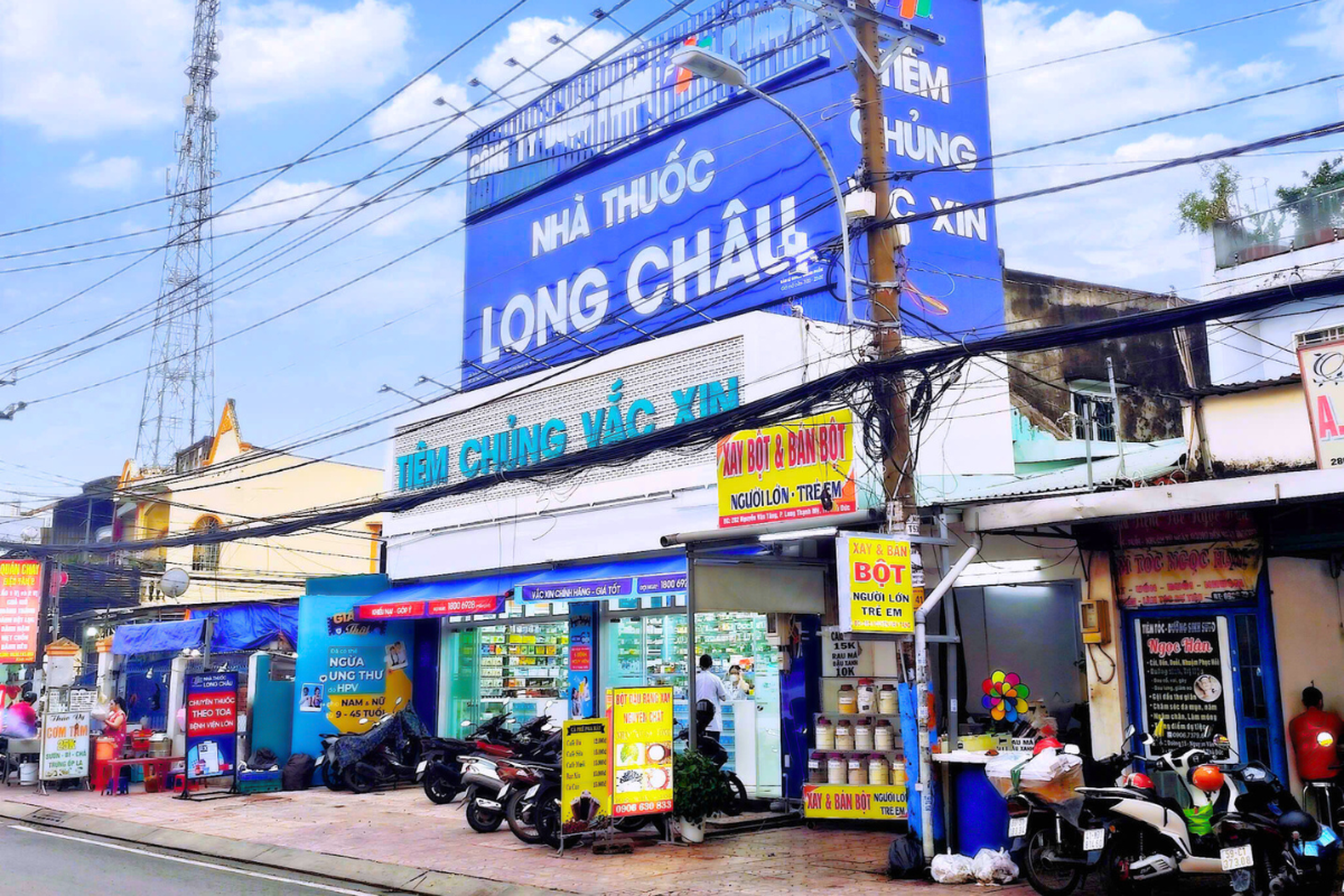 Trung tâm tiêm chủng
