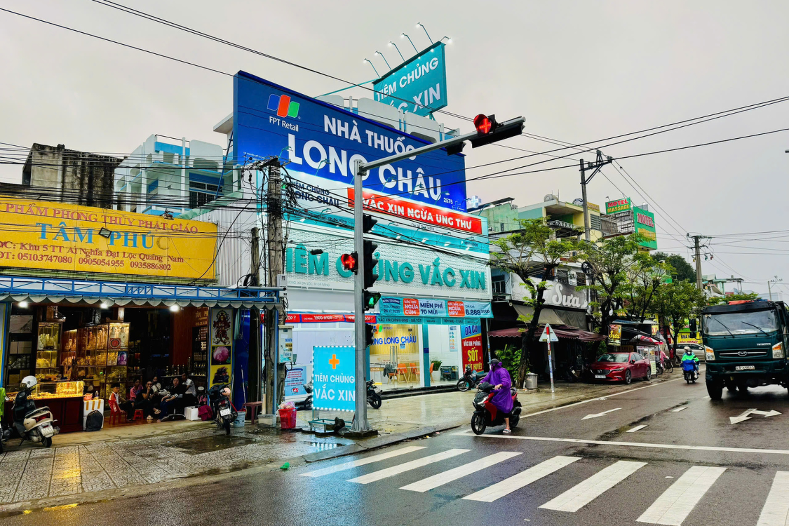 Trung tâm tiêm chủng