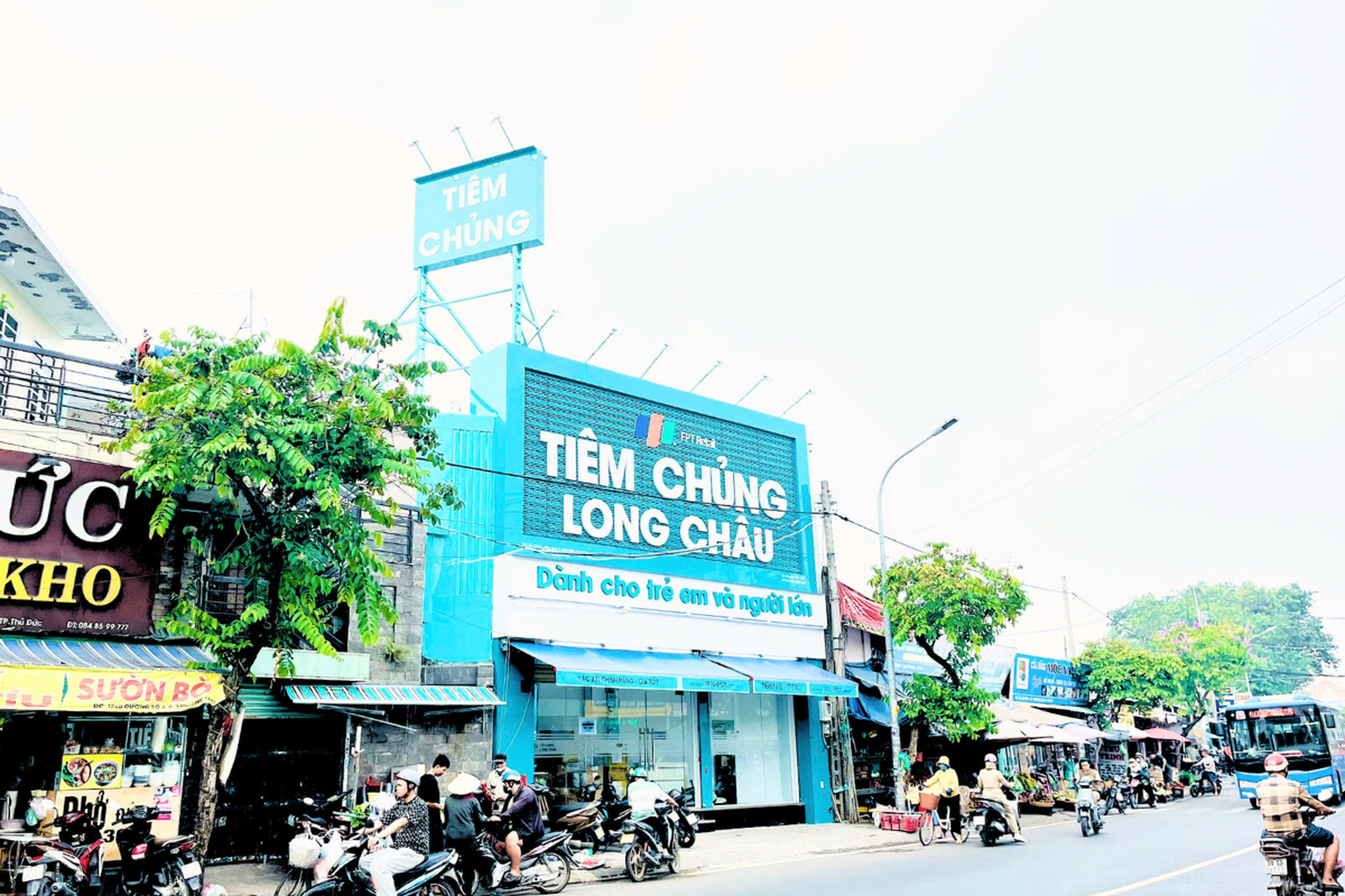 Trung tâm tiêm chủng