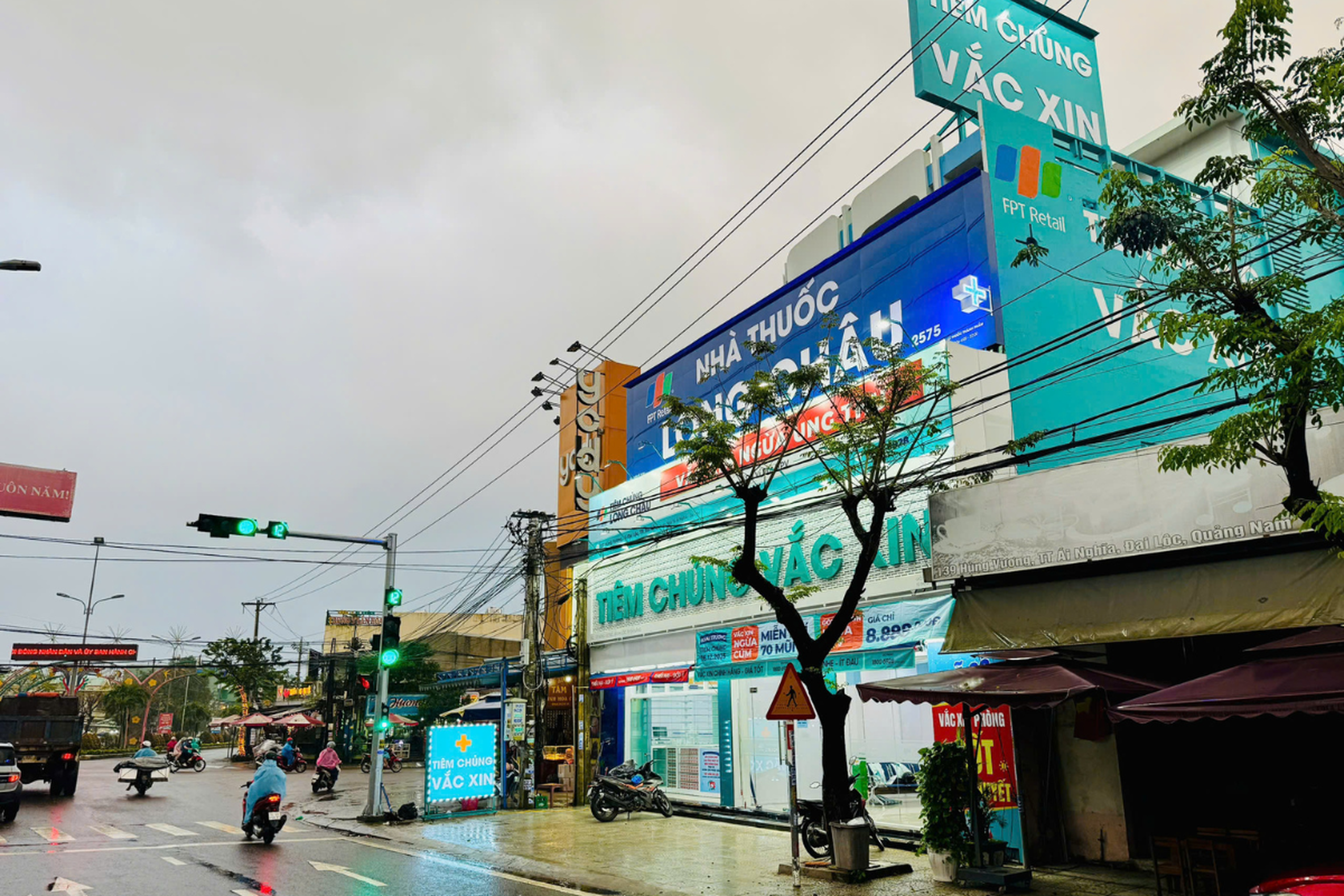 Trung tâm tiêm chủng