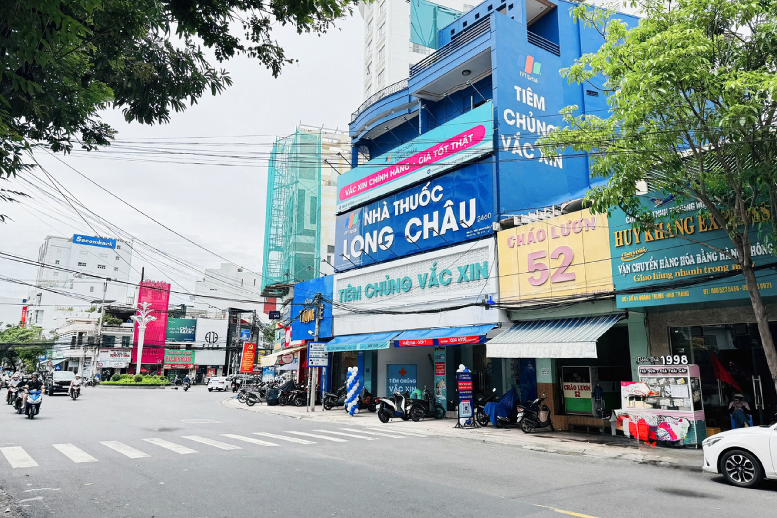 Trung tâm tiêm chủng