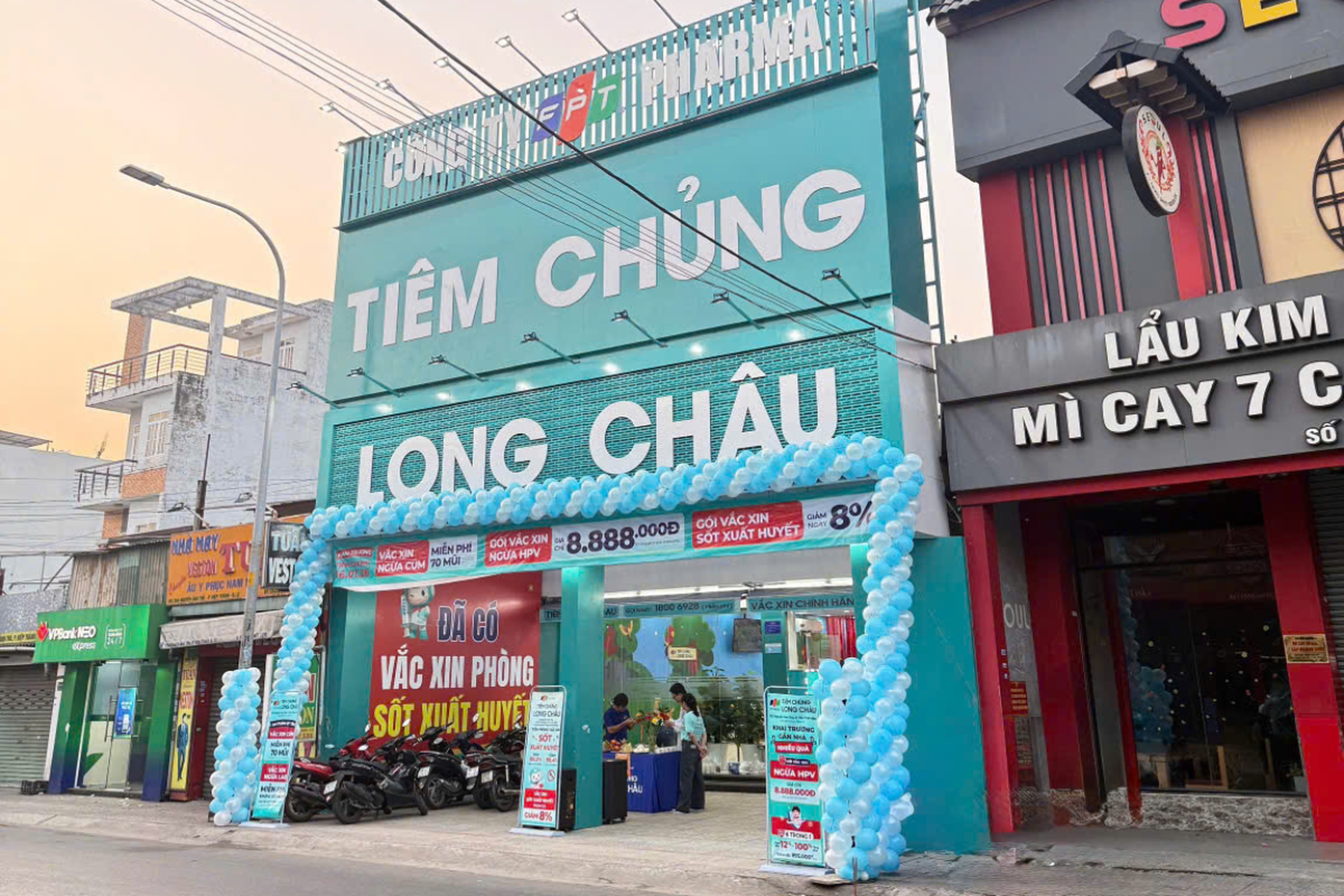 Trung tâm tiêm chủng