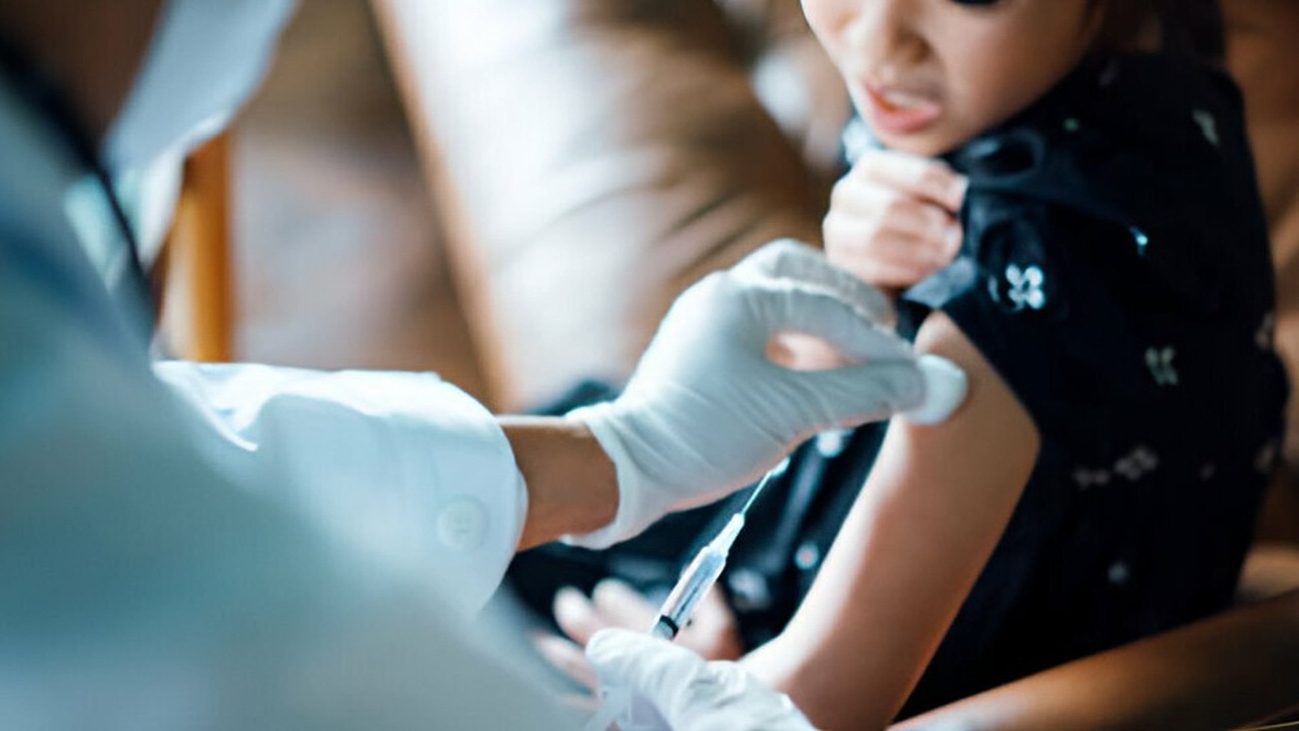 Sau khi tiêm phế cầu sốt mấy ngày? Cách chăm sóc trẻ sau khi tiêm phế cầu