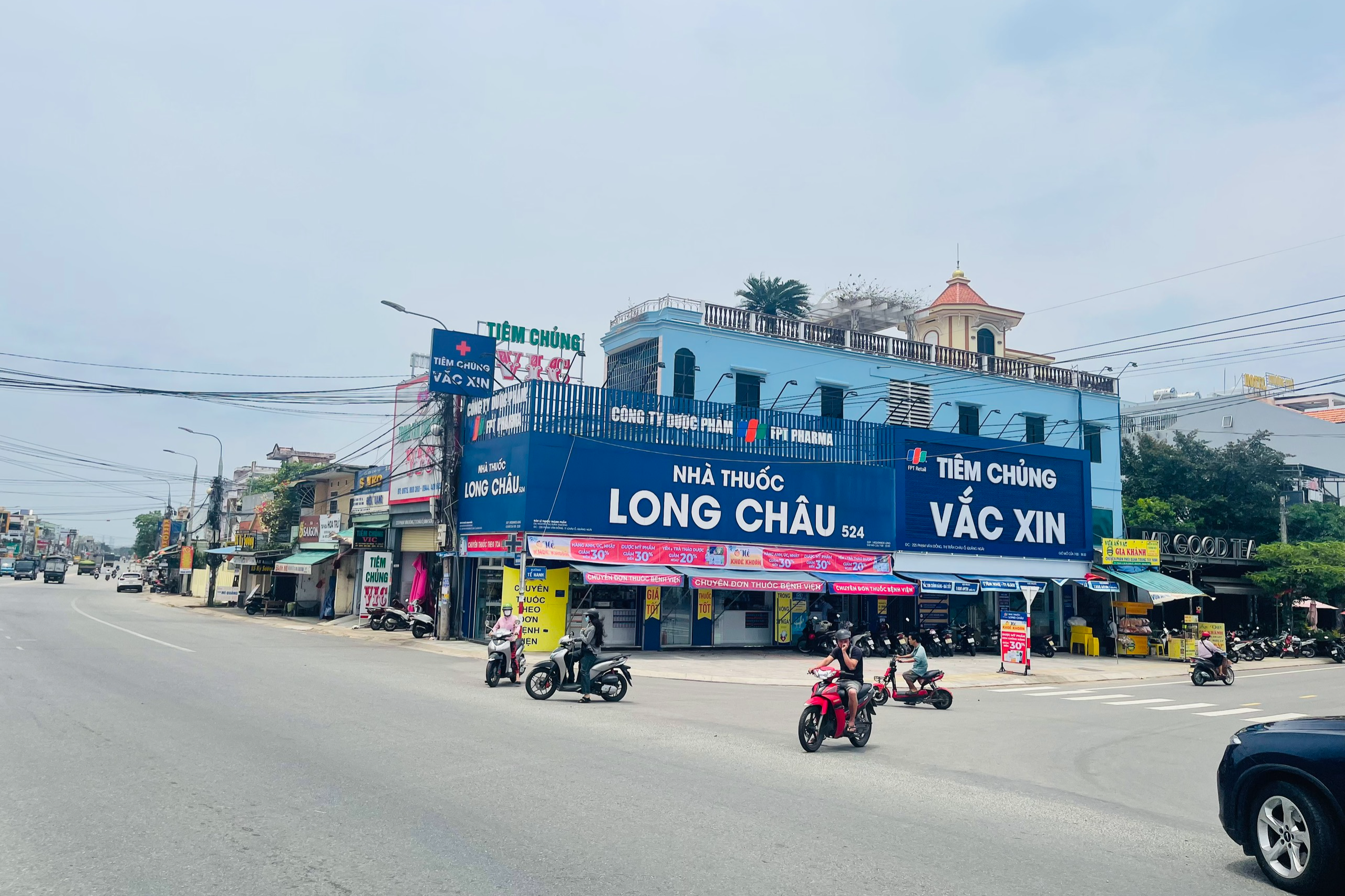 Trung tâm tiêm chủng
