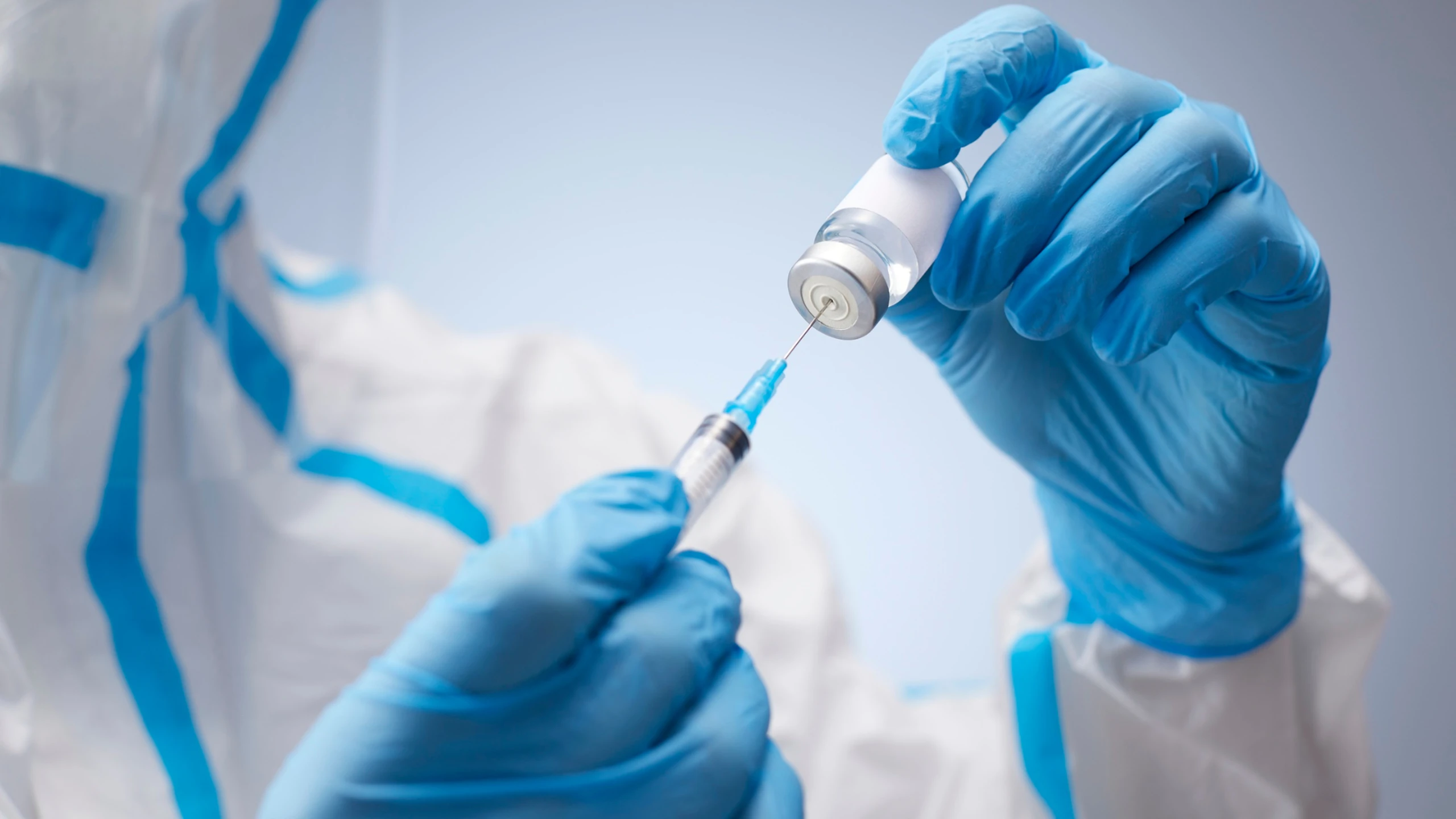 Vắc xin phòng virus Ebola đã có chưa và triển vọng với chủng mới?