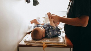 Bật mí cho mẹ một số mẹo chữa tiêu chảy cho trẻ sơ sinh