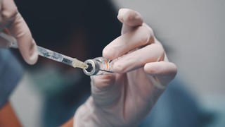 Tiêm chủng có bắt buộc không? Lưu ý gì khi tiêm chủng?