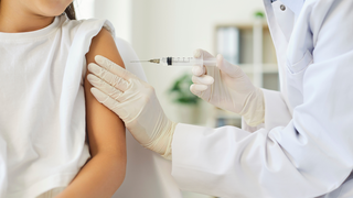 Vắc xin Nimenrix có cần tiêm nhắc lại không? Thông tin bạn nên biết