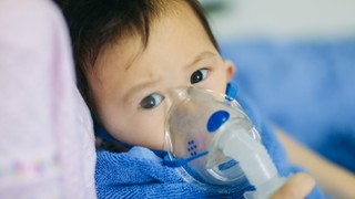 Viêm phổi do Hib ở trẻ: Dấu hiệu nguy hiểm và cách phòng ngừa