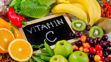 10 loại trái cây giàu vitamin C quen thuộc giúp tăng cường sức khỏe