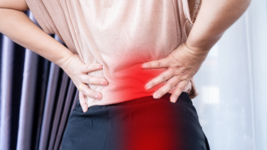 Bầu 3 tháng đầu đau lưng có sao không? Nguyên nhân và cách xử lý 