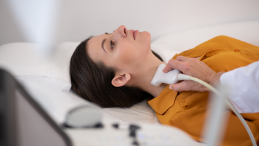  Nang keo tuyến giáp là gì? Nguyên nhân và triệu chứng thường gặp 