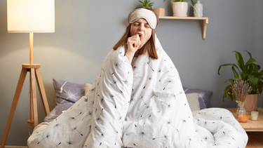 Các tác hại của việc thiếu ngủ? Thiếu ngủ kéo dài có nguy hiểm không?