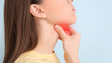 Nang giáp móng là gì? Nguyên nhân và dấu hiệu nhận biết 