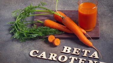 Beta carotene là gì? Lợi ích, thực phẩm giàu beta carotene và cách dùng an toàn