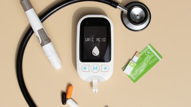 Acid uric là gì? Nguyên nhân khiến nồng độ acid uric trong máu tăng