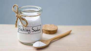 Baking soda có uống được không? Tìm hiểu lợi ích, rủi ro và cách sử dụng an toàn