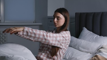 Mộng du là gì? Nguyên nhân, triệu chứng và cách điều trị