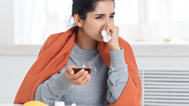 Bị cúm có chuyển phôi được không? Có ảnh hưởng đến kết quả không?