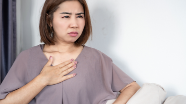 Bị trào ngược dịch mật có nguy hiểm không?